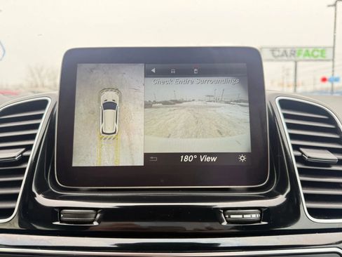 Used 2019 Mercedes-Benz GLE 400 4MATIC image 40