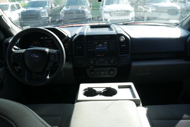 Used 2016 Ford F150 XL w/ Equipment Group 101A Mid AWD/4WD image 3