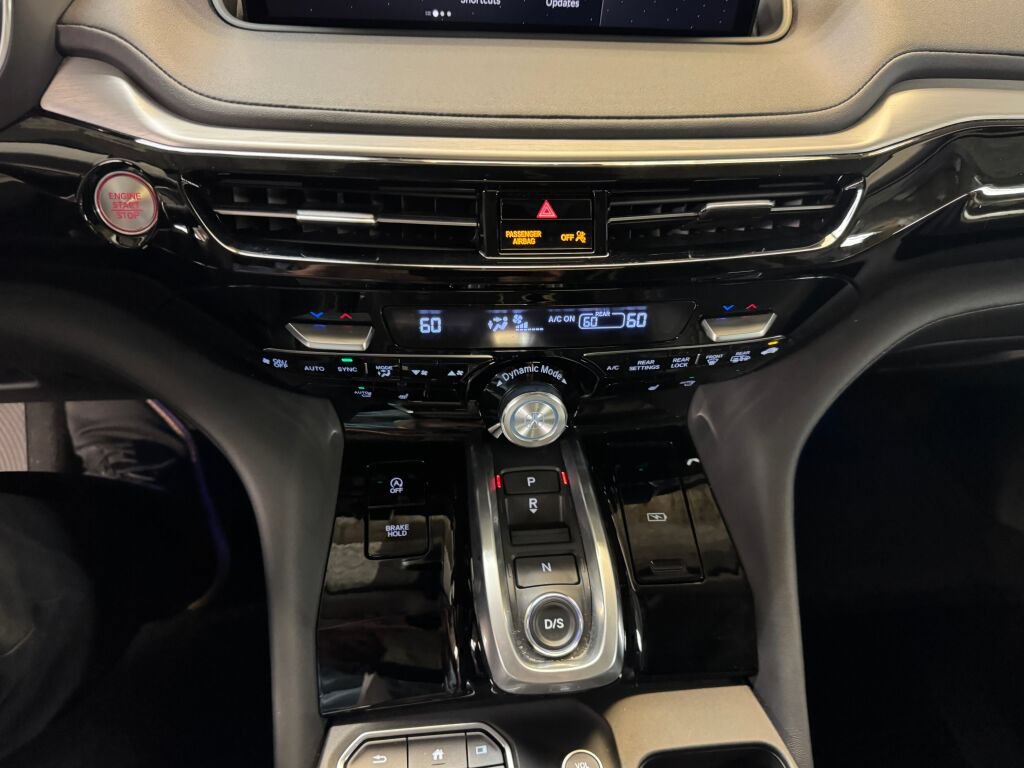 Certified 2024 Acura MDX w/ Technology Package AWD/4WD image 19
