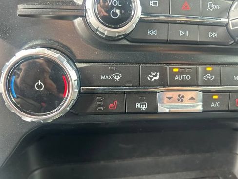 Used 2025 Ford F150 XLT w/ Equipment Group 302A MID AWD/4WD image 12