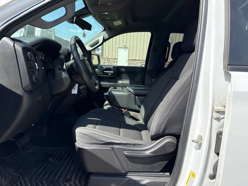 Used 2021 Chevrolet Silverado 1500 Custom Trail Boss w/ Safety Confidence Package AWD/4WD image 12