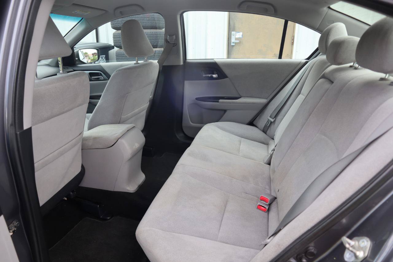 Used 2013 Honda Accord LX image 43