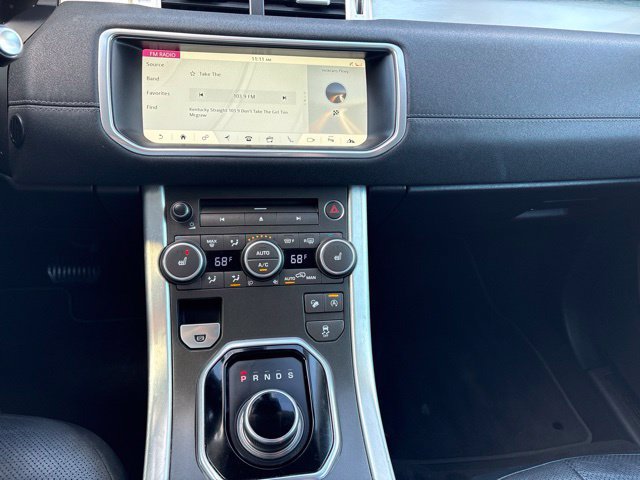 Used 2017 Land Rover Range Rover Evoque SE AWD/4WD image 12