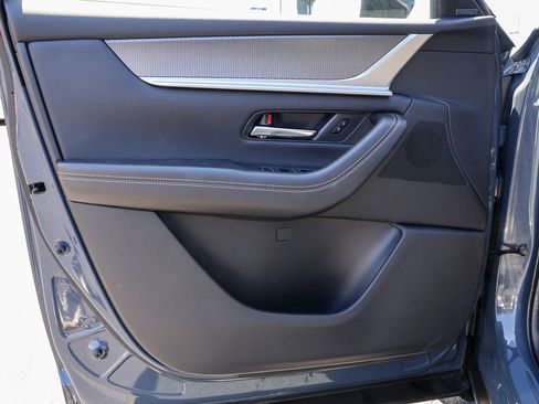 Used 2025 MAZDA CX-70 Plug-In Hybrid w/ Premium Pkg image 45