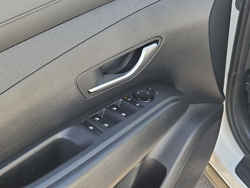 Certified 2025 Hyundai Tucson SEL image 11