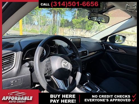 Used 2016 MAZDA MAZDA3 i Sport w/ Preferred Equipment Package FWD image 9