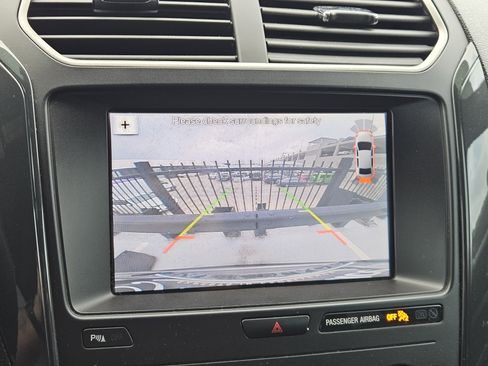 Used 2019 Ford Explorer XLT w/ Equipment Group 202A image 19