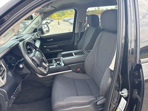 Used 2022 Toyota Tundra SR5 image 11