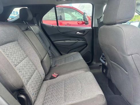 Used 2022 Chevrolet Equinox LT image 9