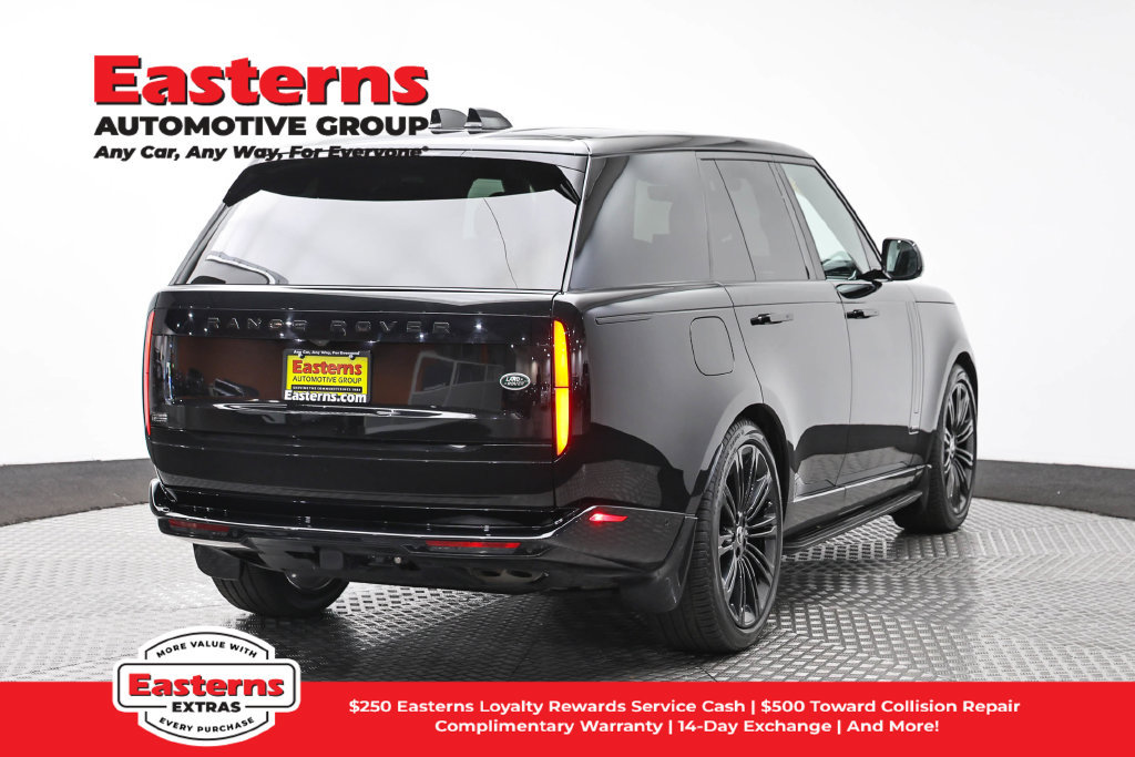 Used 2023 Land Rover Range Rover Autobiography AWD/4WD image 6
