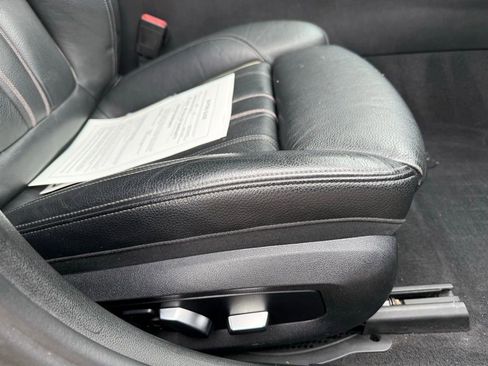 Used 2017 BMW 530i xDrive image 28