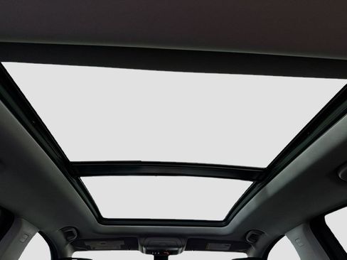 Used 2024 GMC Terrain AT4 w/ Infotainment Package II image 23