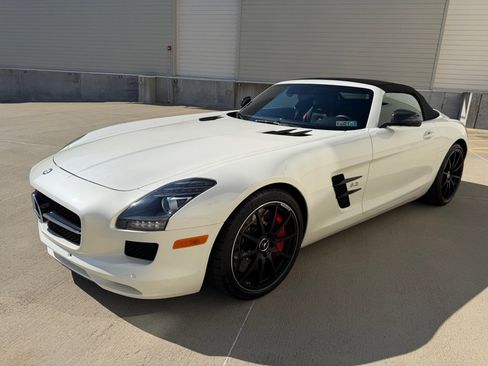 Used 2014 Mercedes-Benz SLS AMG GT Roadster image 30