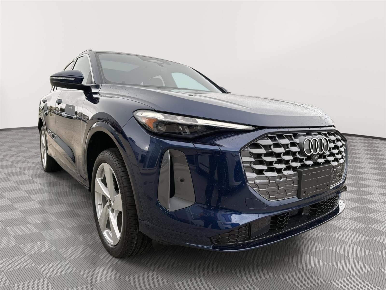 New 2026 Audi Q5 Premium Plus AWD/4WD image 7