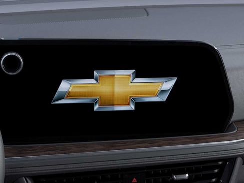 New 2026 Chevrolet Suburban LT w/ Comfort Package AWD/4WD image 20