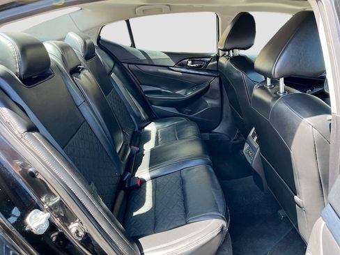 Used 2022 Nissan Maxima Platinum w/ Sport Mat Group FWD image 29