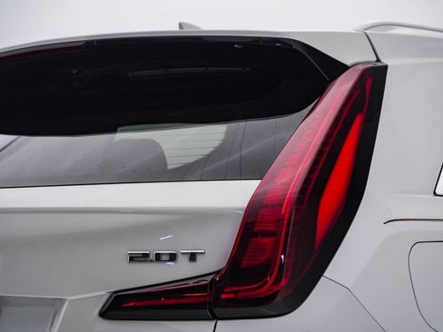 Used 2019 Cadillac XT4 Premium Luxury AWD/4WD image 12