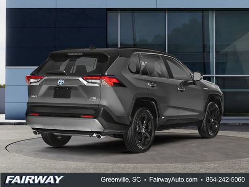 Used 2019 Toyota RAV4 XSE w/ XSE Weather Package AWD/4WD image 2