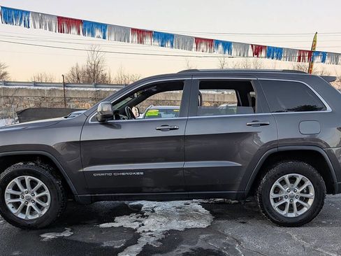 Used 2016 Jeep Grand Cherokee Laredo w/ Quick Order Package 23E image 8