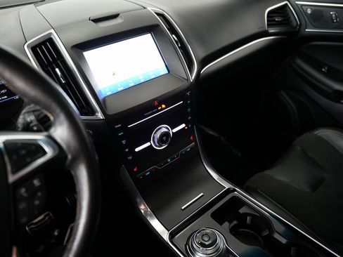 Used 2019 Ford Edge ST w/ Convenience Package image 18