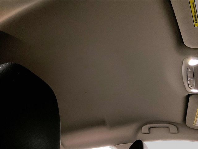 Used 2018 Nissan Rogue SV AWD/4WD image 22