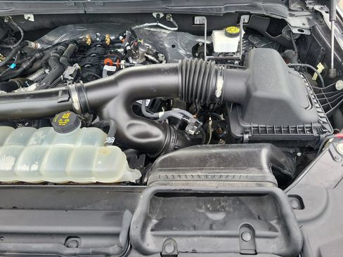 Used 2024 Ford Expedition Max XLT AWD/4WD image 41