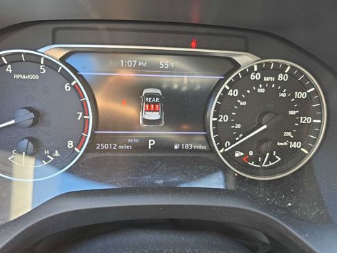 Used 2023 Nissan Rogue SV AWD/4WD image 19