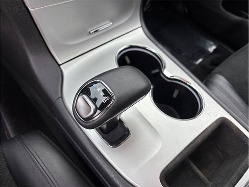 Used 2015 Jeep Grand Cherokee Altitude RWD image 31