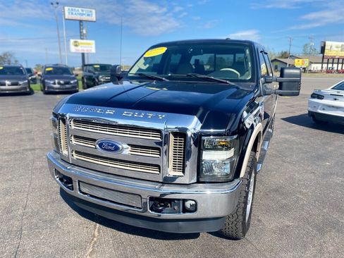 Used 2010 Ford F250 Lariat image 4