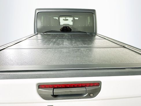 Certified 2021 Jeep Gladiator Sport image 31