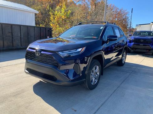 New 2025 Toyota RAV4 XLE image 7