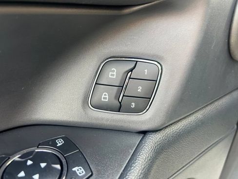 Certified 2024 Ford Expedition XLT AWD/4WD image 8