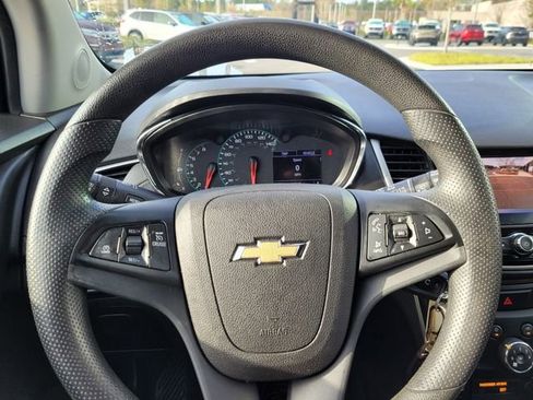 Used 2020 Chevrolet Trax LS w/ Tint and Cruise Package image 28