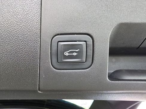 Used 2019 Cadillac XT5 Luxury FWD image 34
