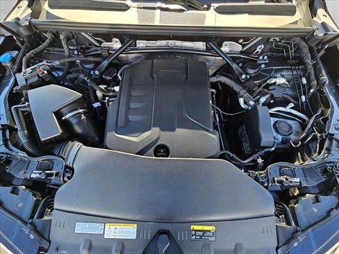 Certified 2025 Audi Q5 Premium w/ Convenience Package image 19