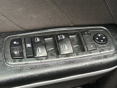 Used 2020 Dodge Charger Scat Pack w/ Dynamics Package image 12