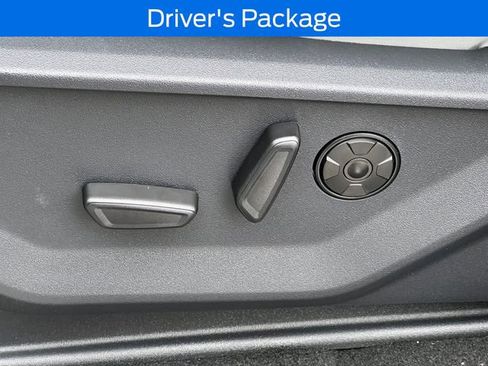 New 2025 Ford Expedition Platinum w/ Platinum Ultimate Package image 17