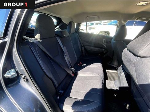 Used 2025 Subaru Impreza 2.0i image 18