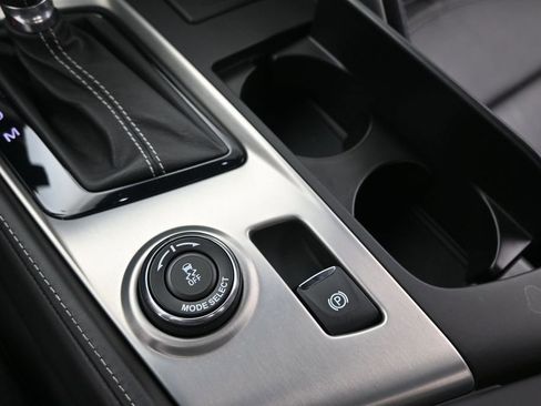 Used 2016 Chevrolet Corvette Z06 w/ 3LZ Preferred Equipment Group RWD image 35