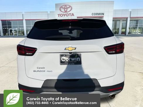 Used 2023 Chevrolet Blazer LT AWD/4WD image 4