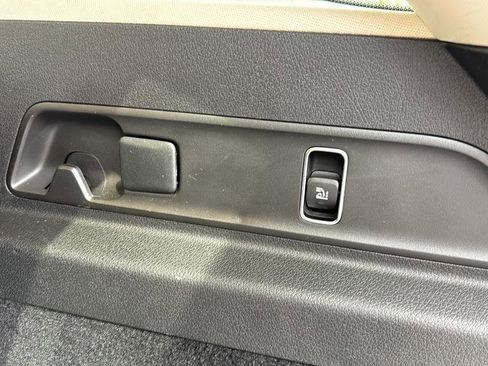 Used 2024 Mercedes-Benz GLE 53 AMG 4MATIC image 19