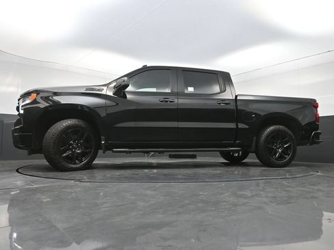 Used 2024 Chevrolet Silverado 1500 RST AWD/4WD image 27