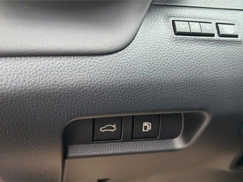 New 2026 Toyota Crown XLE image 18