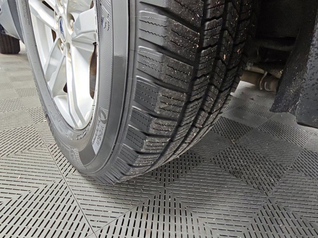 Used 2020 Ford Explorer XLT RWD image 44