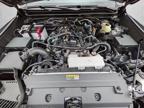 Certified 2026 Toyota Tacoma Limited AWD/4WD image 23