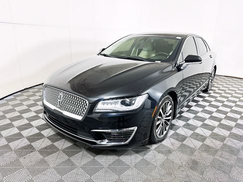 Used 2019 Lincoln MKZ Premiere image 7