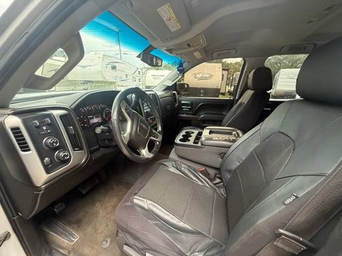 Used 2015 GMC Sierra 2500 SLE AWD/4WD image 9
