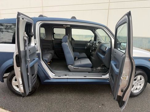 Used 2005 Honda Element EX image 34
