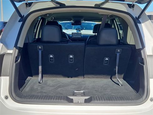 Used 2024 Honda Pilot EX-L image 6