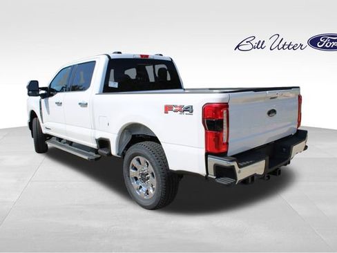 New 2026 Ford F250 Lariat w/ Chrome Package image 4